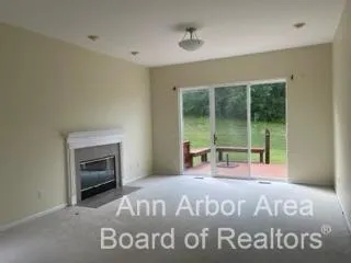 $2,550 | 1318 Nottington Court, Unit 40, Ann Arbor, MI 48103