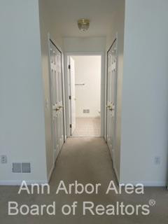 1318 Nottington Court, Unit 40 Ann Arbor, MI 48103 - Photo 9 of 27 Photo 9