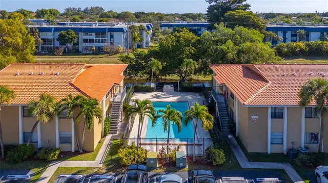 $190,000 | 2661 Riverside Drive, Unit 2, Coral Springs, FL 33065