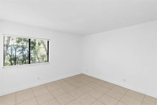 $190,000 | 2661 Riverside Drive, Unit 2, Coral Springs, FL 33065