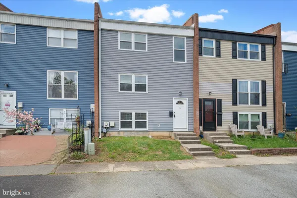 $290,000 | 5 Farnsworth Road, Newark, DE 19713