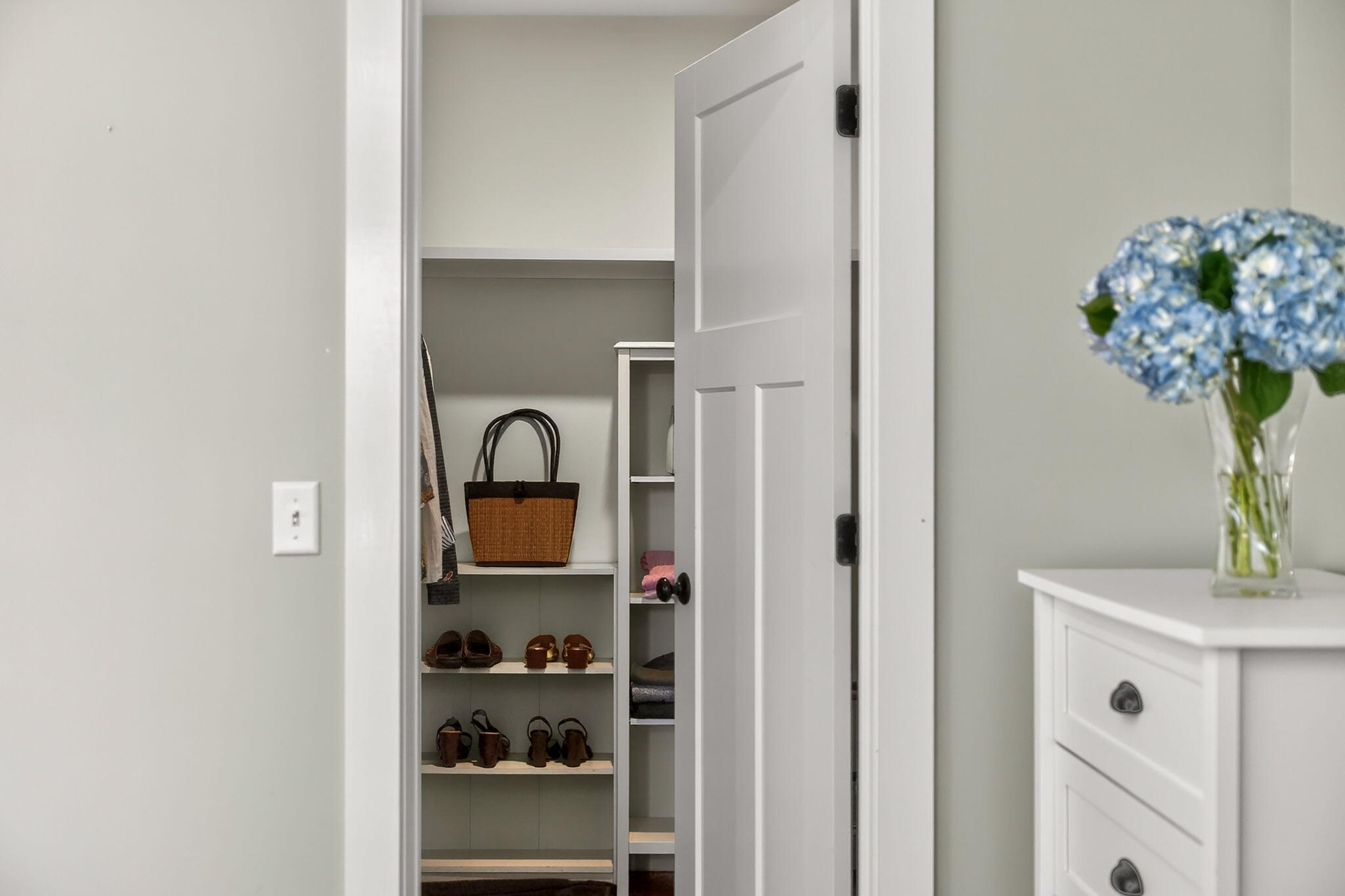 176 Bumps River Road Osterville, MA 02655 - Photo 17 of 54 100-B9L4A8246