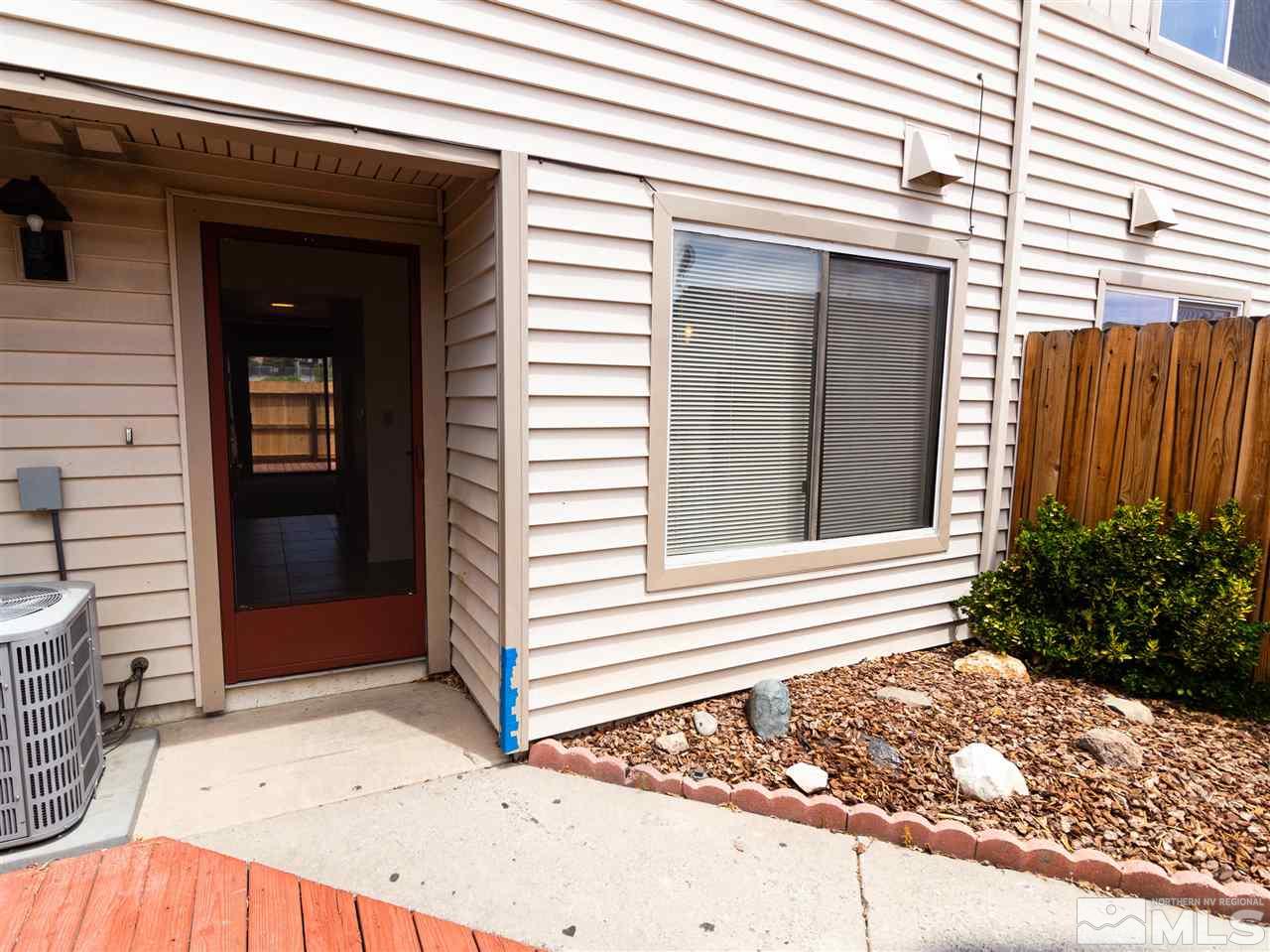 14022 Lear Boulevard Reno, NV 89506 - Photo 3 of 25 Photo 3