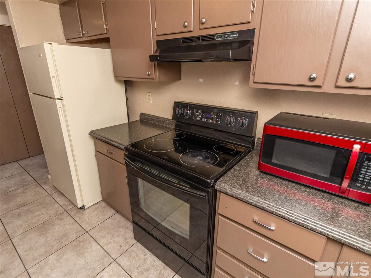 14022 Lear Boulevard Reno, NV 89506 - Photo 8 of 25 Photo 8