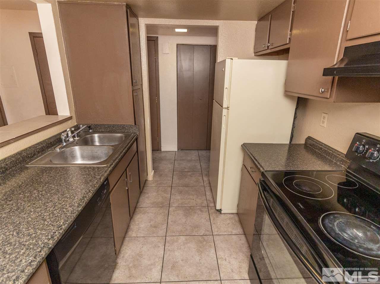 14022 Lear Boulevard Reno, NV 89506 - Photo 10 of 25 Photo 10
