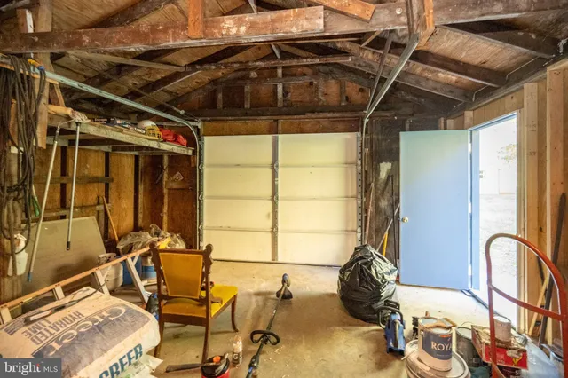 $179,900 | 63 Wallman Road, Oakland, MD 21550