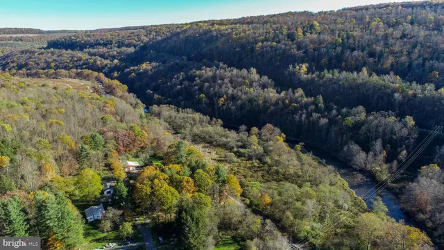 $179,900 | 63 Wallman Road, Oakland, MD 21550