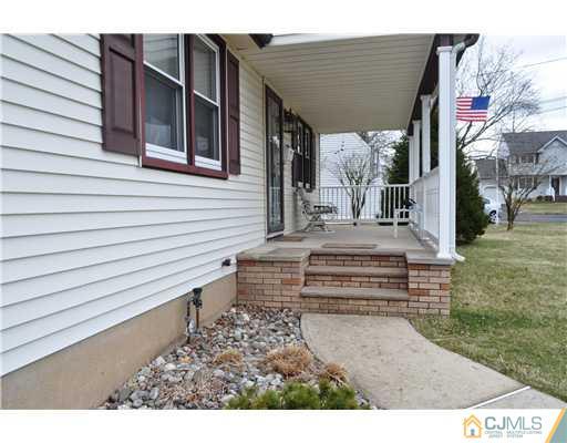 46 Highview Road East Brunswick, NJ 08816 - Photo 2 of 17 Gallery Image 2