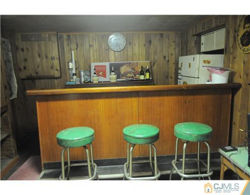46 Highview Road East Brunswick, NJ 08816 - Photo 14 of 17 Gallery Image 14