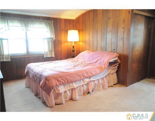 46 Highview Road East Brunswick, NJ 08816 - Photo 10 of 17 Gallery Image 10