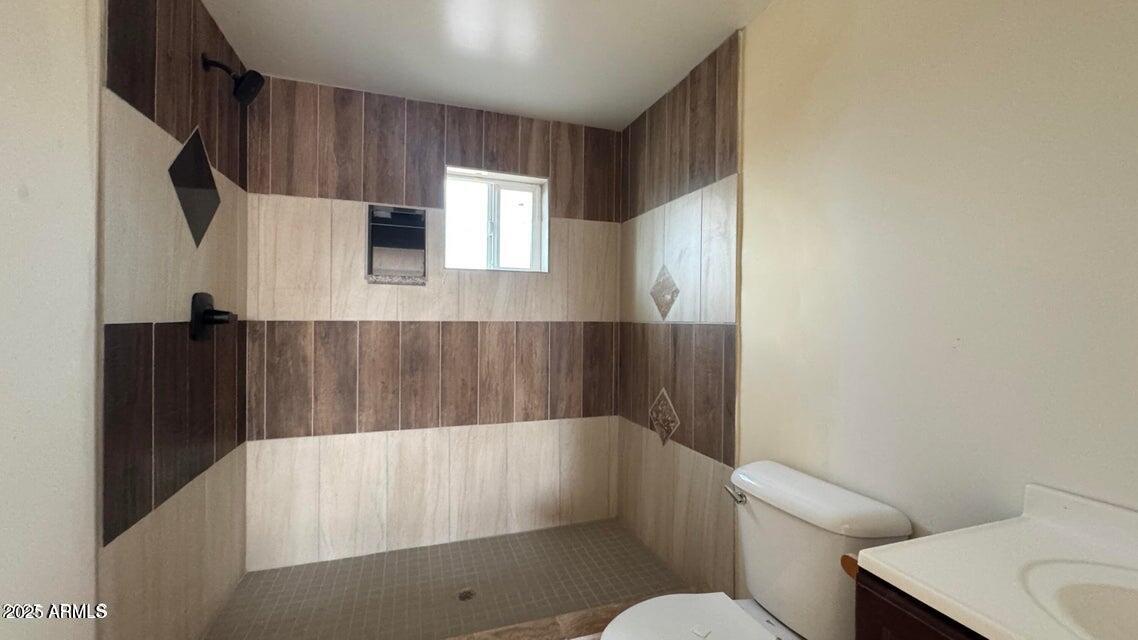 26835 North Silver Bell Road, Unit 234 Wittmann, AZ 85361 - Photo 32 of 34 Silver Bell Bathroom 2b