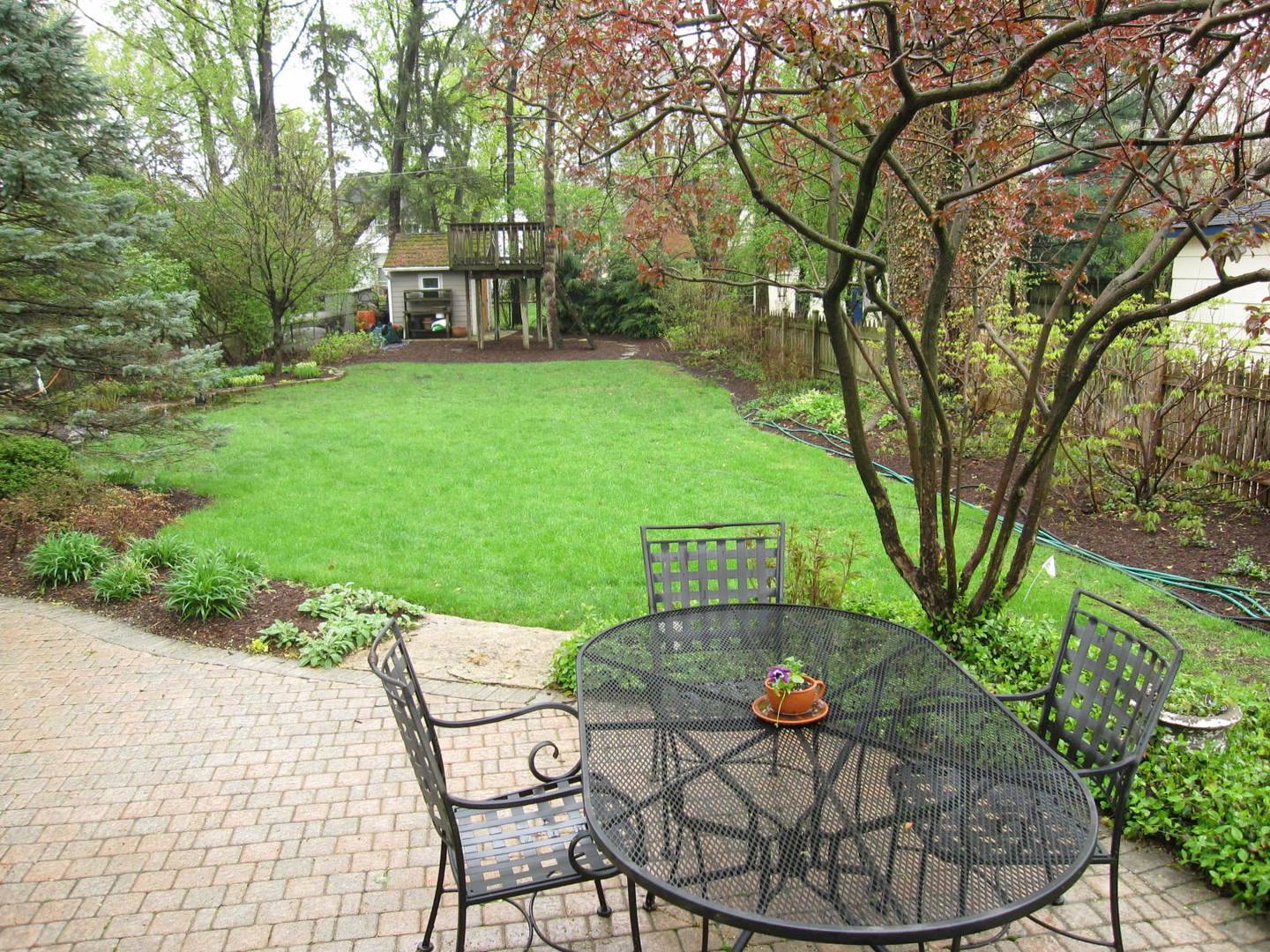 383 North Delaplaine Road Riverside, IL 60546 - Photo 2 of 5