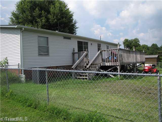 4305 Arnold Road Lexington, NC 27295 - Photo 14 of 14 Exterior Back.