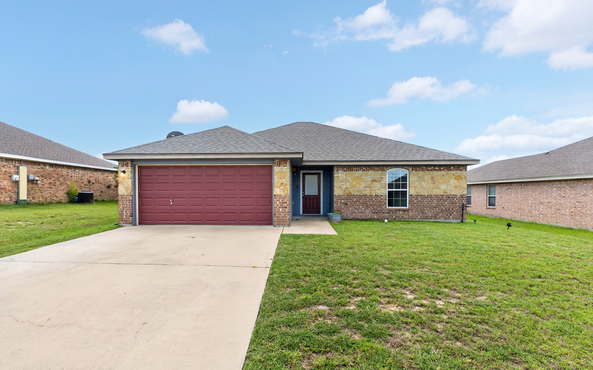 403 Chrislyn Street Troy, TX 76579 - Photo 2 of 21
