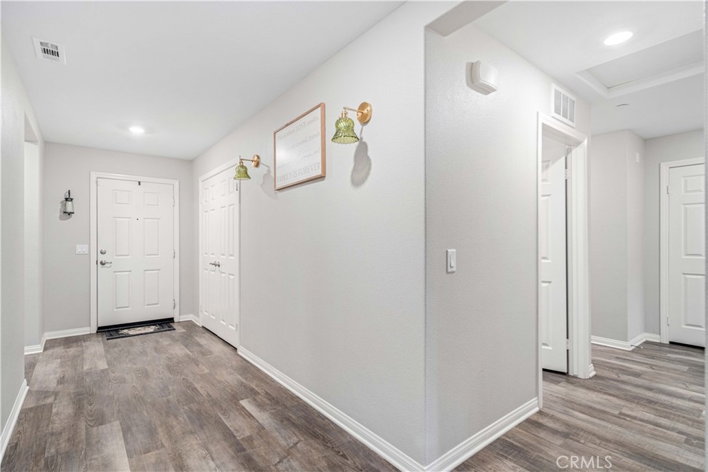 44451 63rd Street West Lancaster, CA 93536 - Photo 17 of 47 a view of an empty room