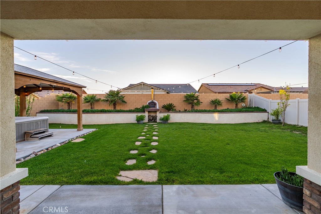 44451 63rd Street West Lancaster, CA 93536 - Photo 35 of 47 a view of a green field