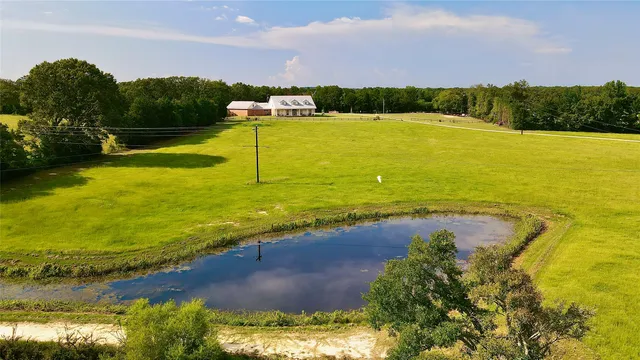 $1,150,000 | 27368 Highway 19, Athens, TX 75752