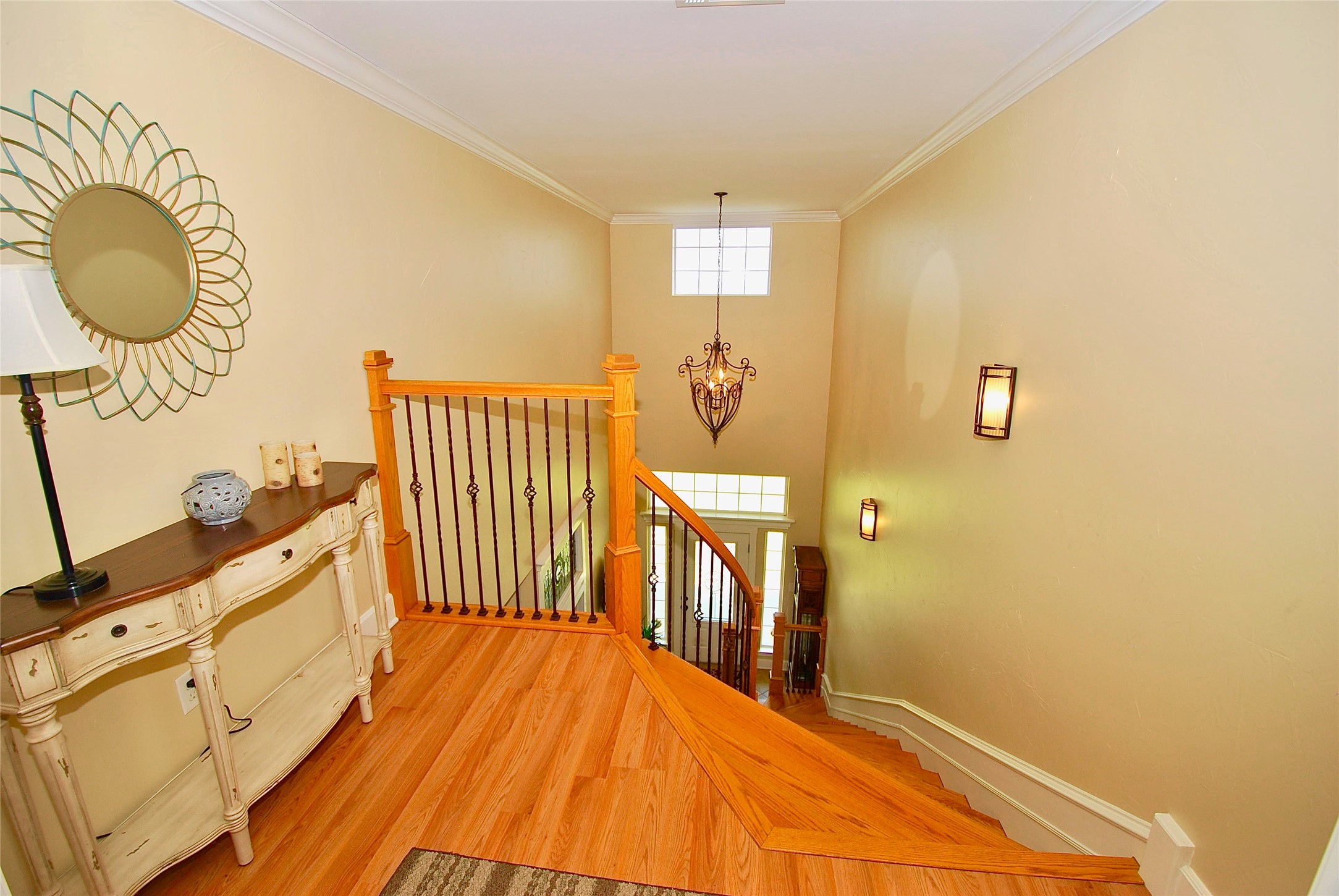 27368 Highway 19 Athens, TX 75752 - Photo 32 of 47 2nd floor landing
