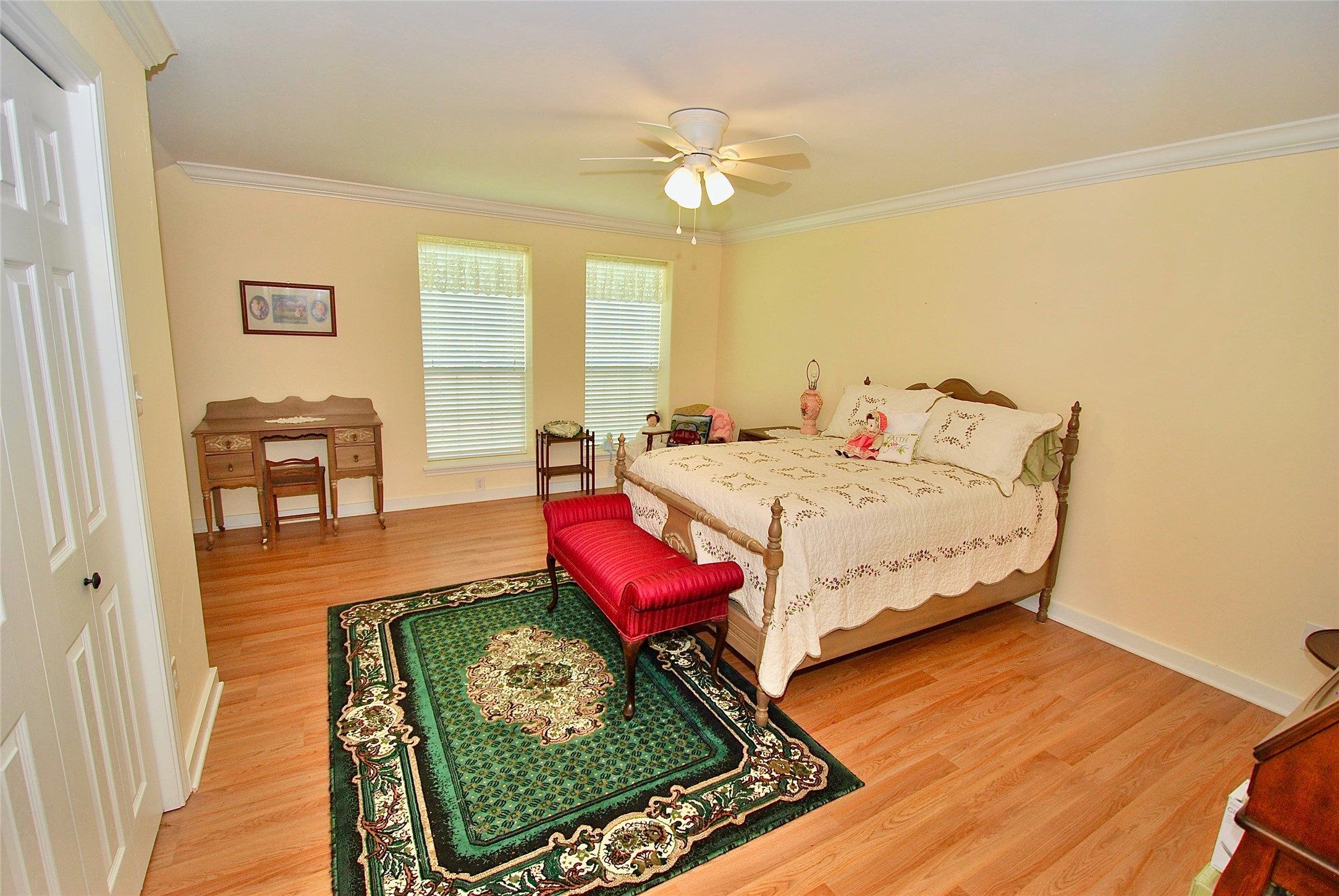 27368 Highway 19 Athens, TX 75752 - Photo 34 of 47 a view of a bedroom with furniture and rug