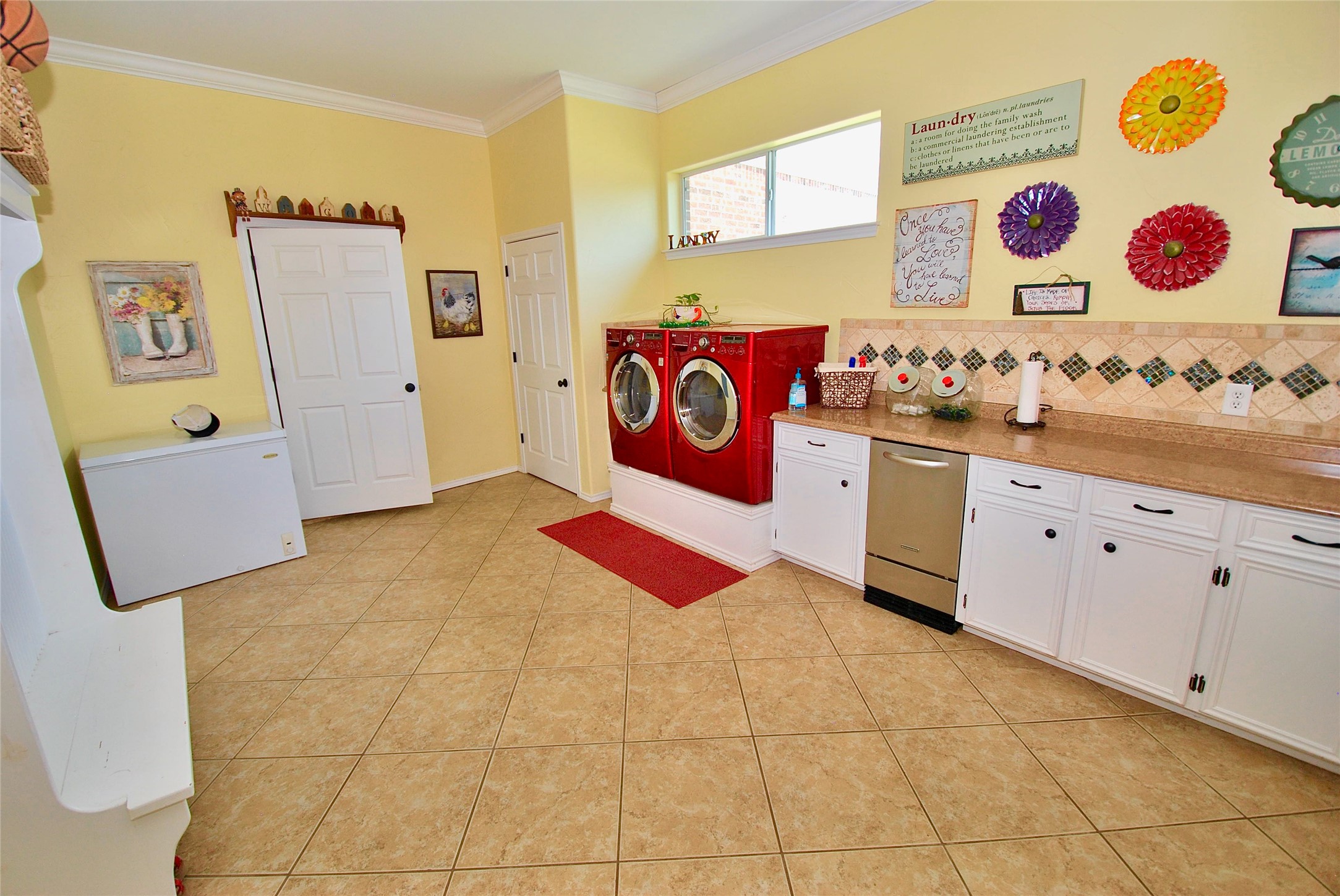 27368 Highway 19 Athens, TX 75752 - Photo 40 of 47 Laundry Room