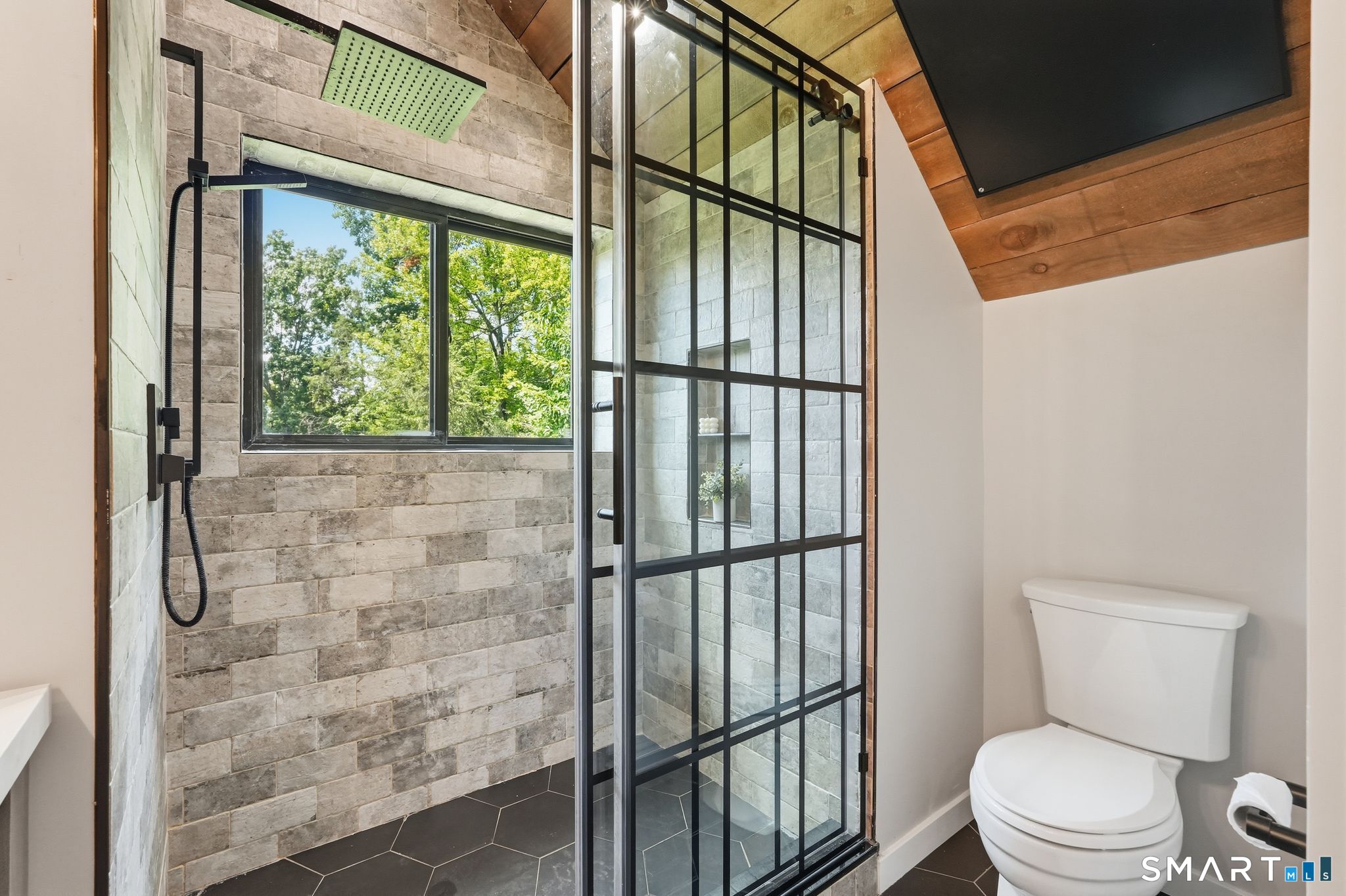 3120 Phelps Road Suffield, CT 06093 - Photo 16 of 40 Gallery Image 16