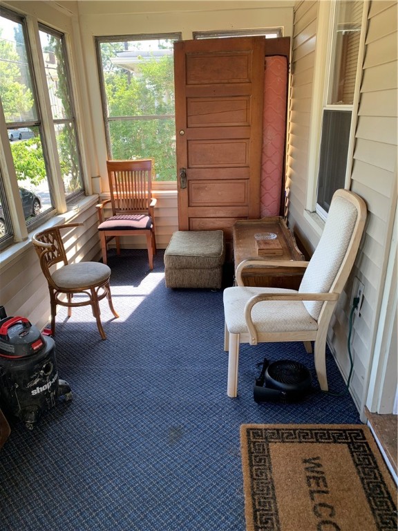 142 Rounds Avenue Providence, RI 02907 - Photo 11 of 31