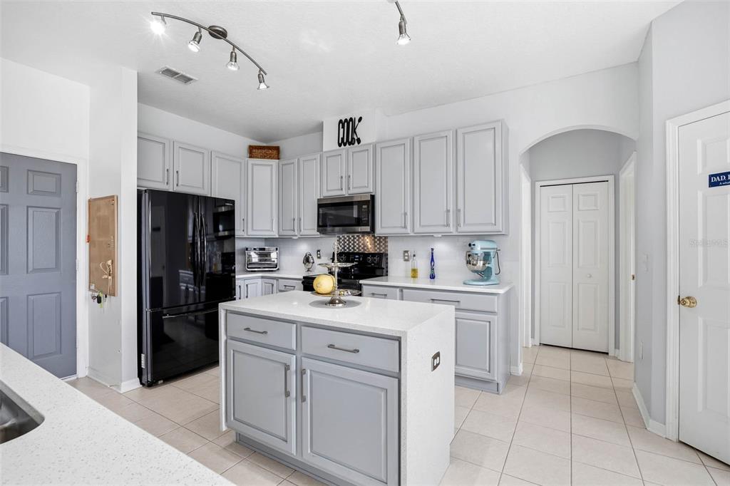 4215 Maplehurst Way Spring Hill, FL 34609 - Photo 14 of 60