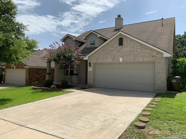 $2,250 | 26427 Walden Oak, San Antonio, TX 78260