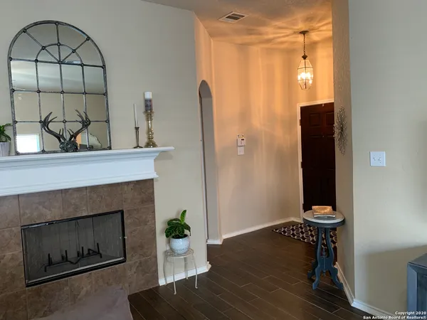 $2,250 | 26427 Walden Oak, San Antonio, TX 78260
