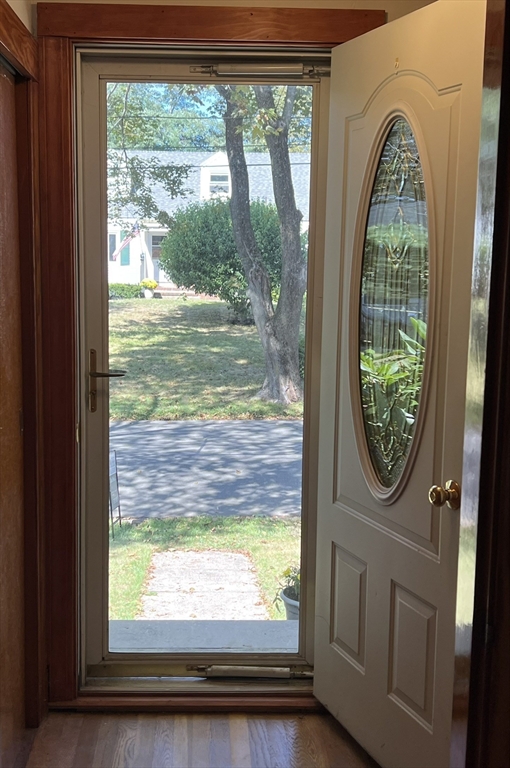 48 Ashton Street Beverly, MA 01915 - Photo 3 of 24