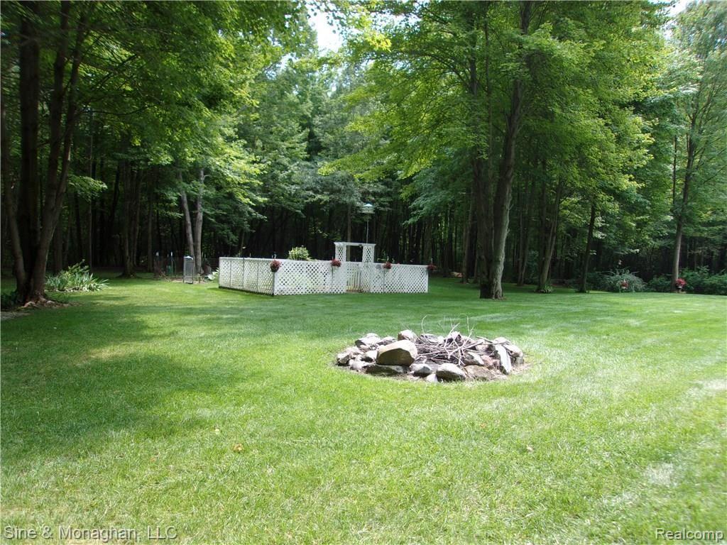 9079 Phelps Road Algonac, MI 48001 - Photo 15 of 70 100_0184.JPG