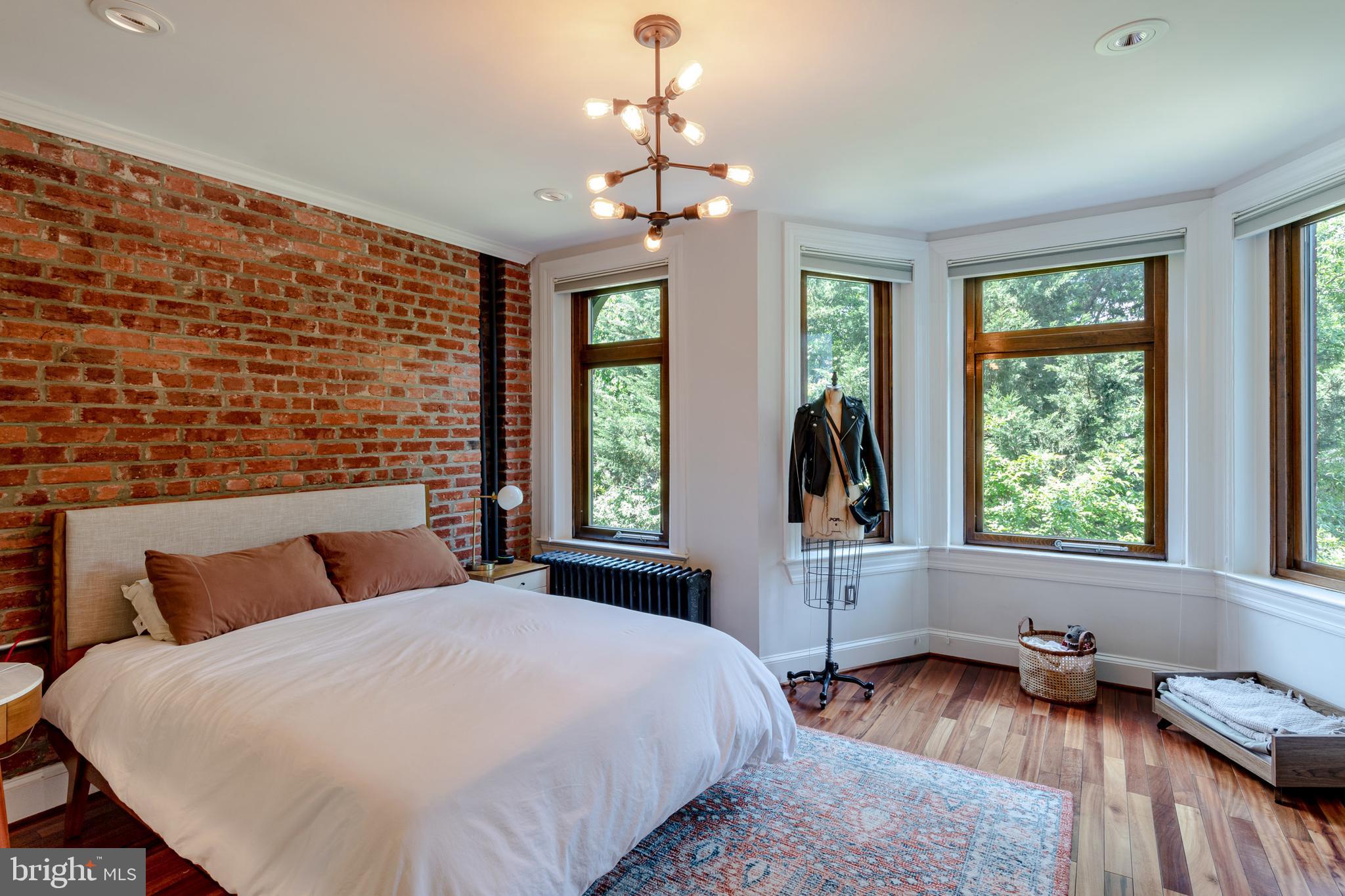 1130 Park Road Northwest Washington, DC 20010 - Photo 15 of 37