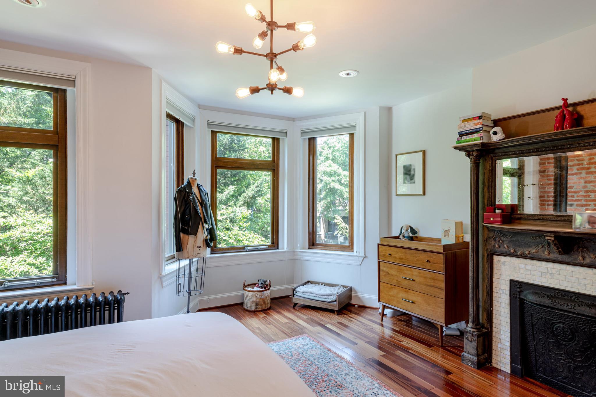 1130 Park Road Northwest Washington, DC 20010 - Photo 16 of 37