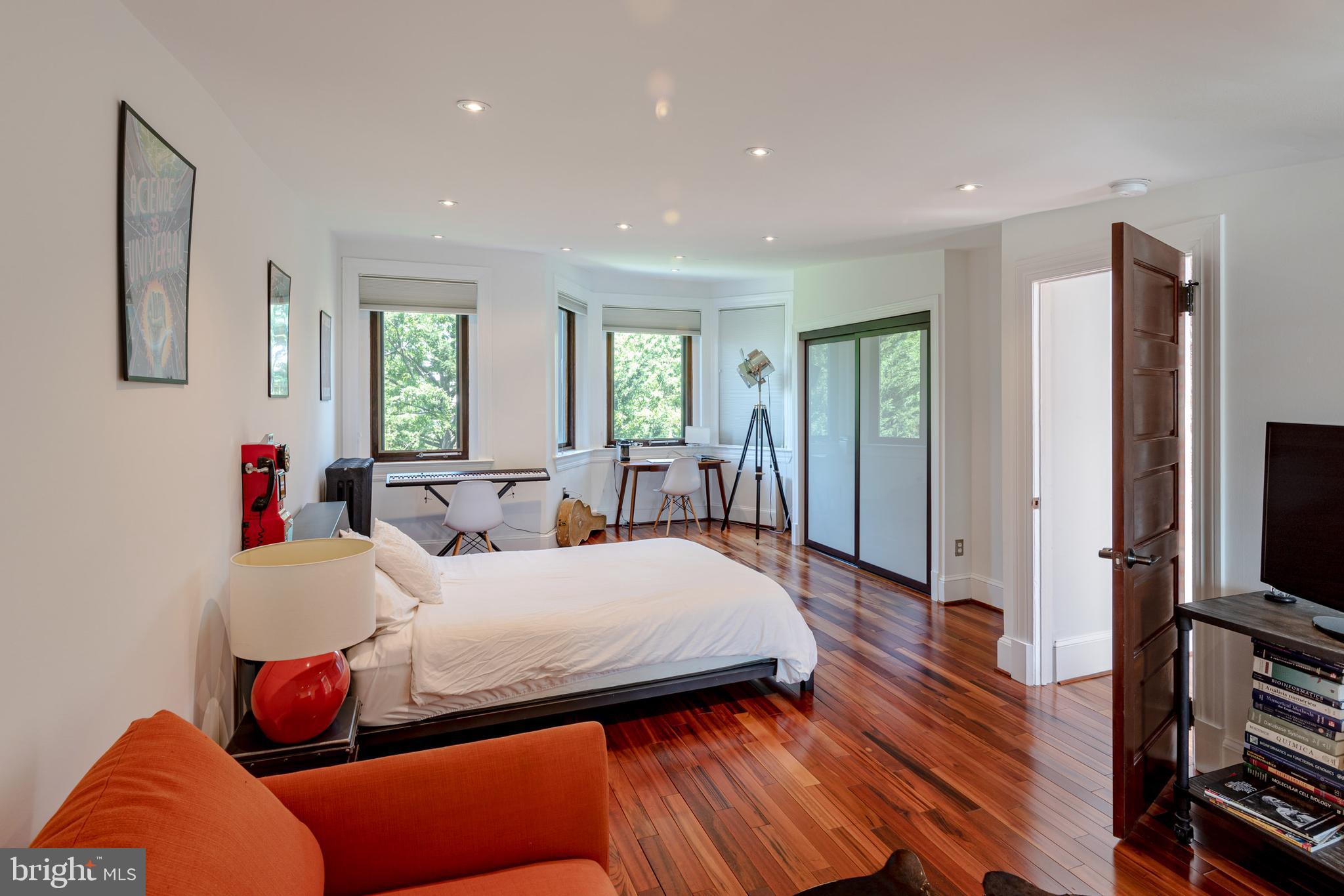 1130 Park Road Northwest Washington, DC 20010 - Photo 28 of 37