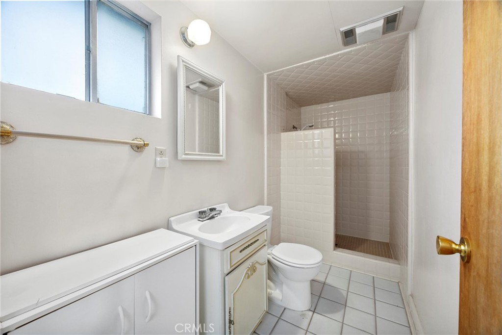 240 South Real Road Bakersfield, CA 93309 - Photo 24 of 35 a bathroom with a sink toilet and shower