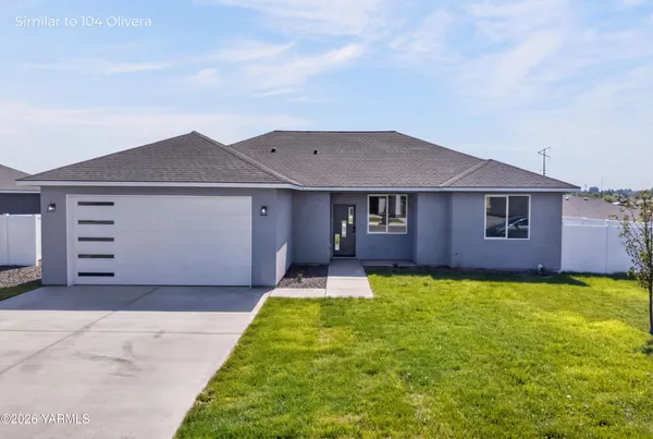 $376,900 | 200 Olivera Street, Grandview, WA 98930