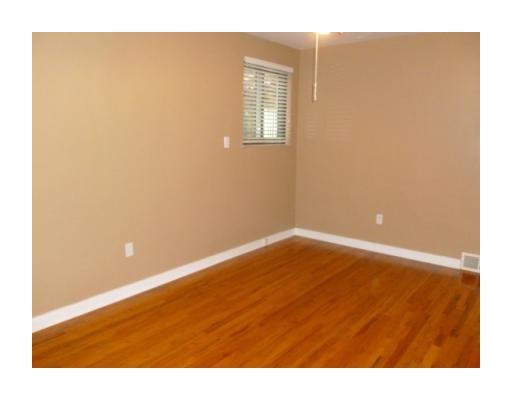 207 Rockingham Road Pittsburgh, PA 15238 - Photo 10 of 18 Master Bedroom.