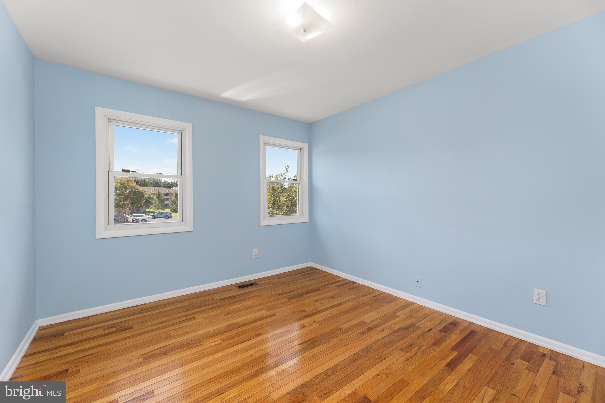 2136 Chantilla Road Catonsville, MD 21228 - Photo 24 of 39