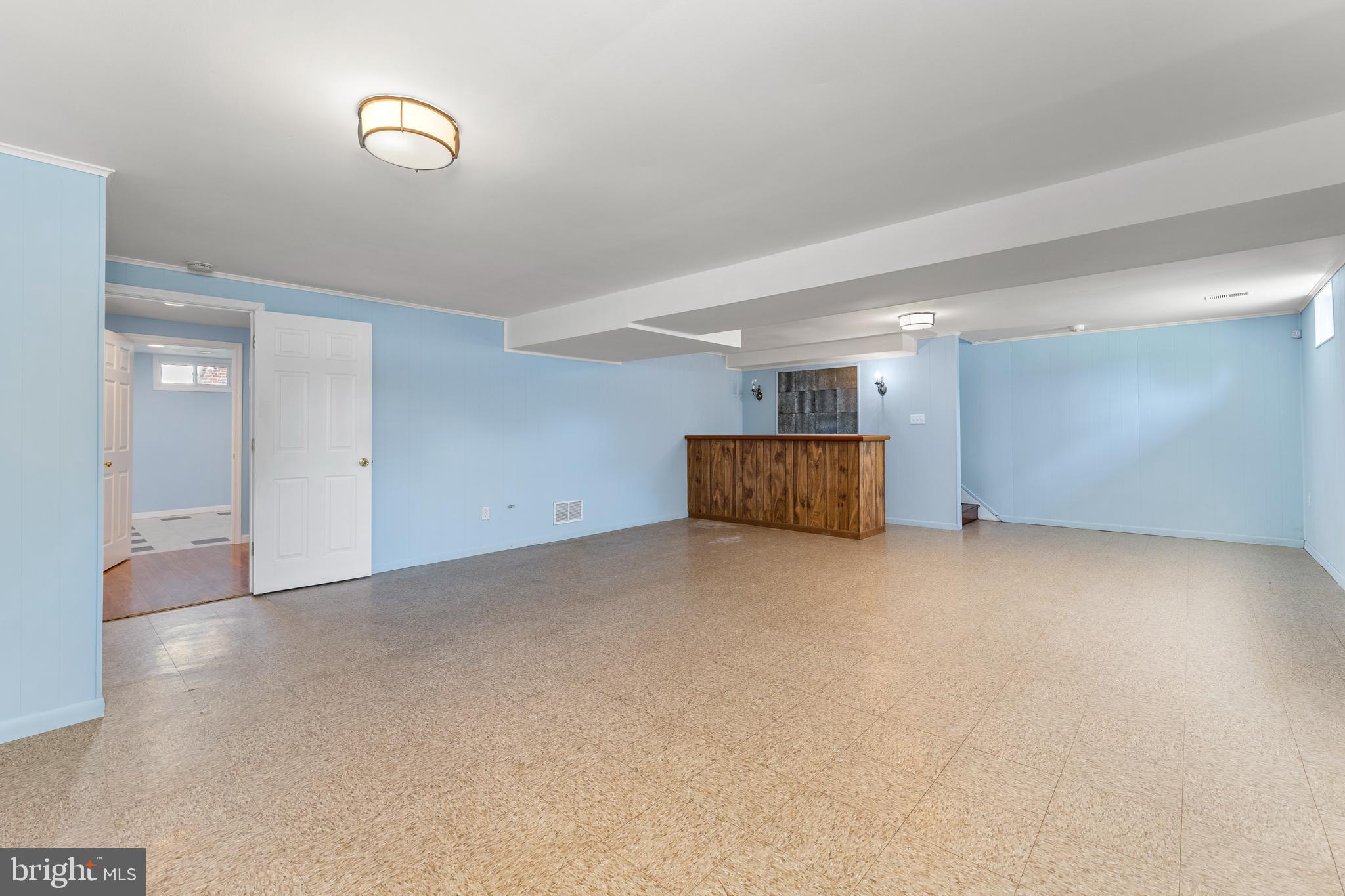 2136 Chantilla Road Catonsville, MD 21228 - Photo 27 of 39