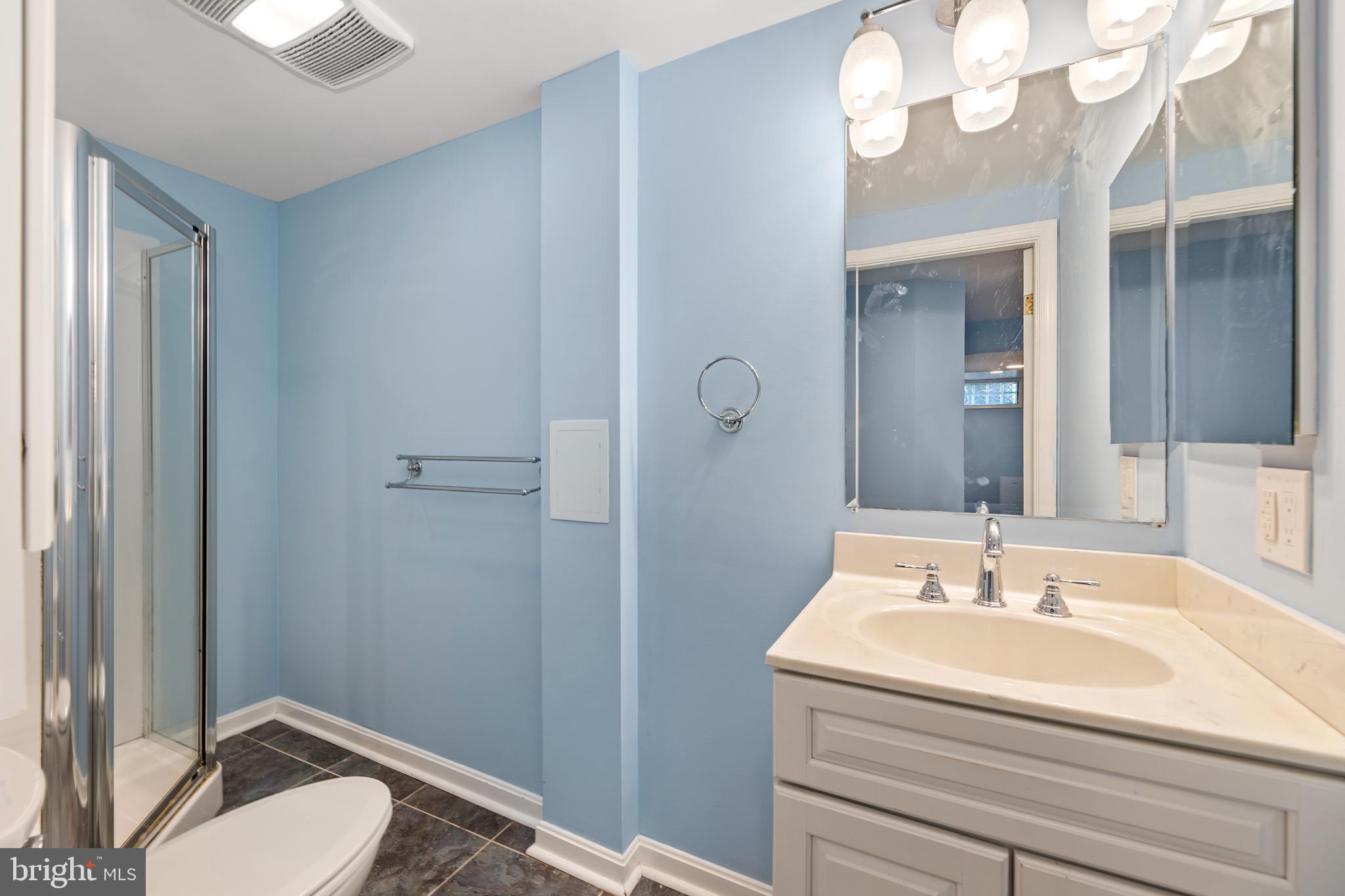 2136 Chantilla Road Catonsville, MD 21228 - Photo 29 of 39