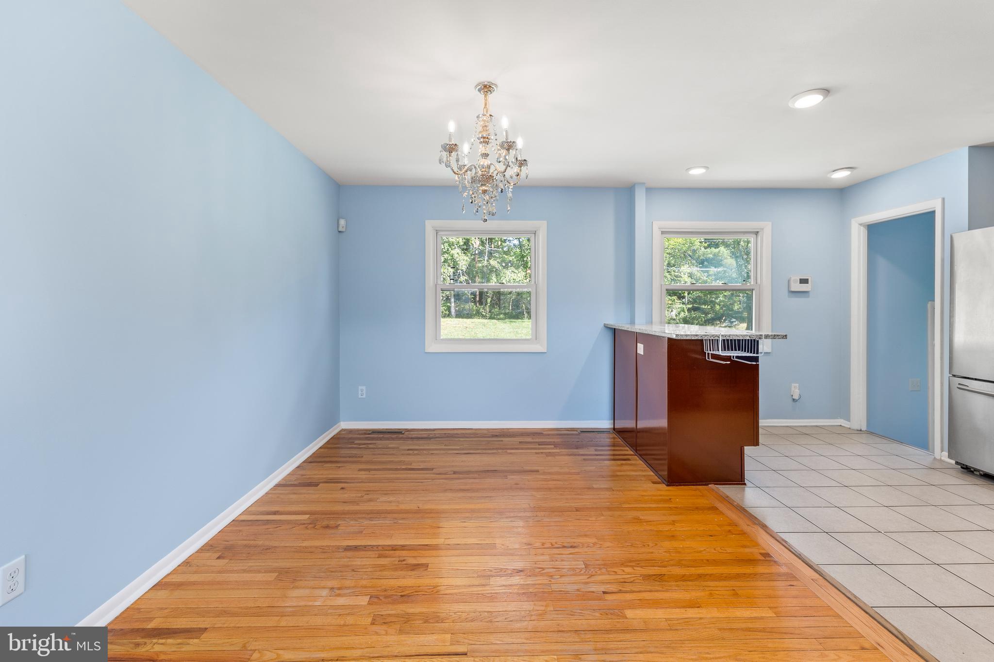 2136 Chantilla Road Catonsville, MD 21228 - Photo 10 of 39