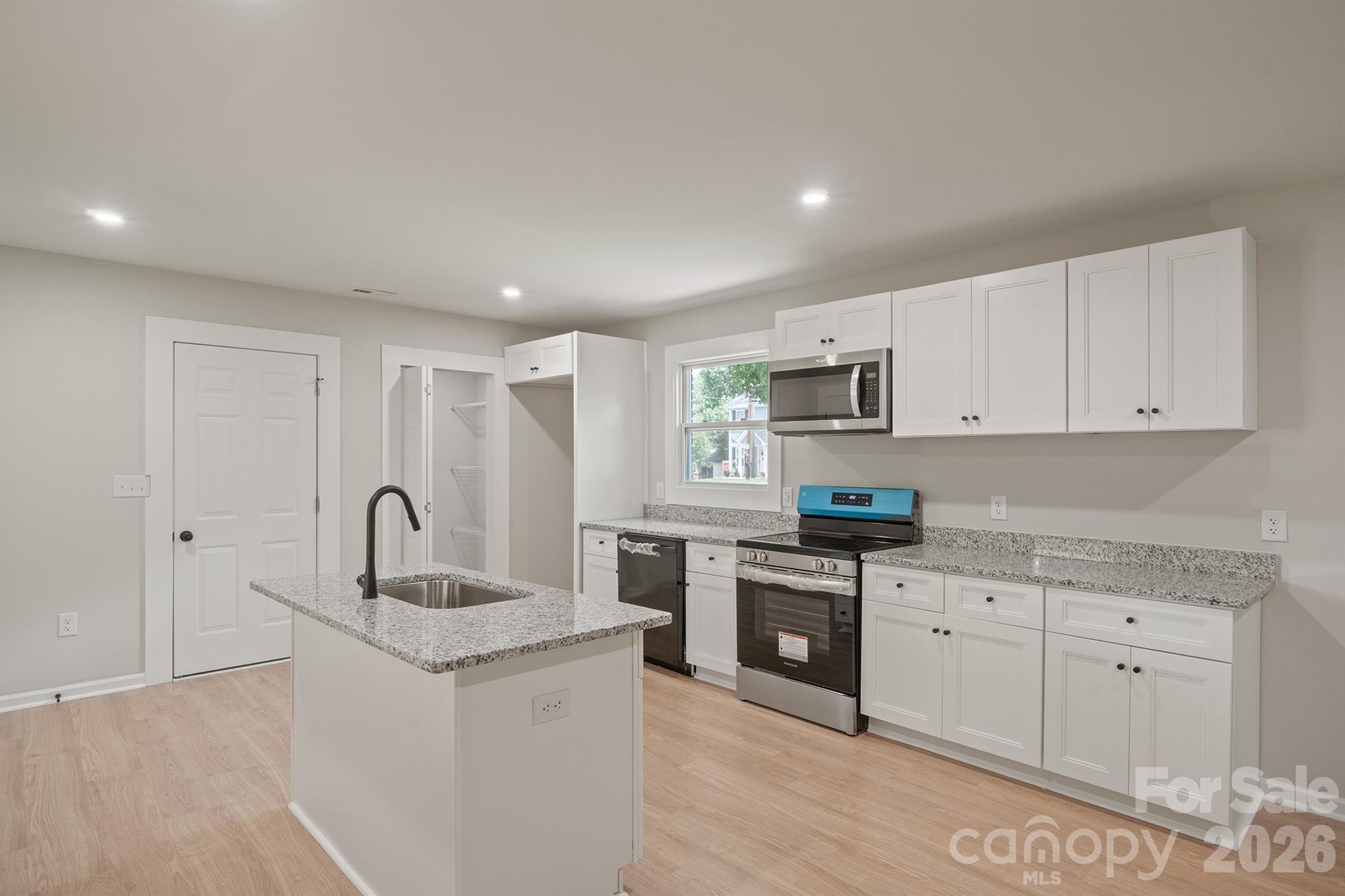841 Murphy Street Kannapolis, NC 28081 - Photo 13 of 44