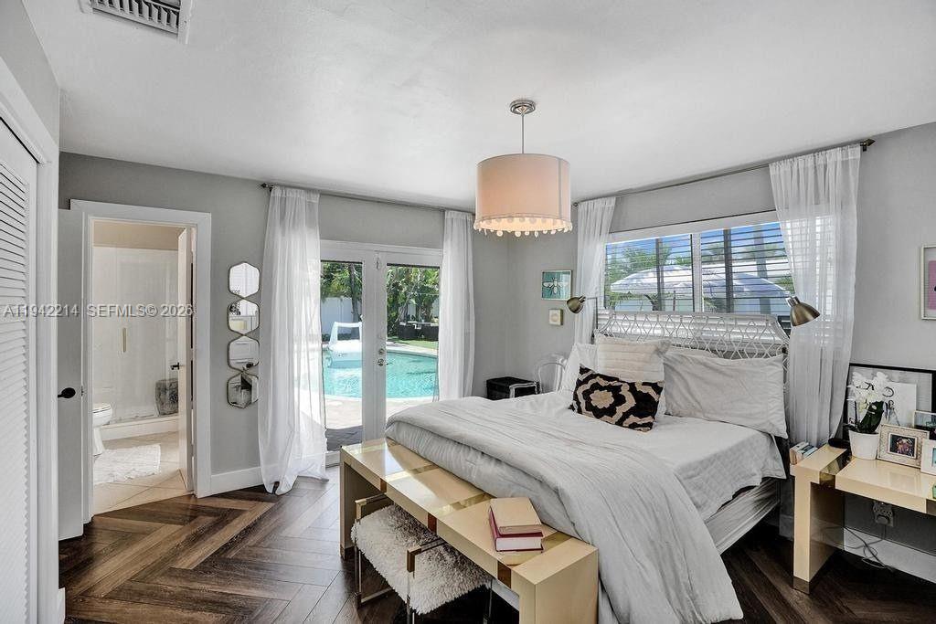 2080 Northeast 65th Street Fort Lauderdale, FL 33308 - Photo 11 of 38