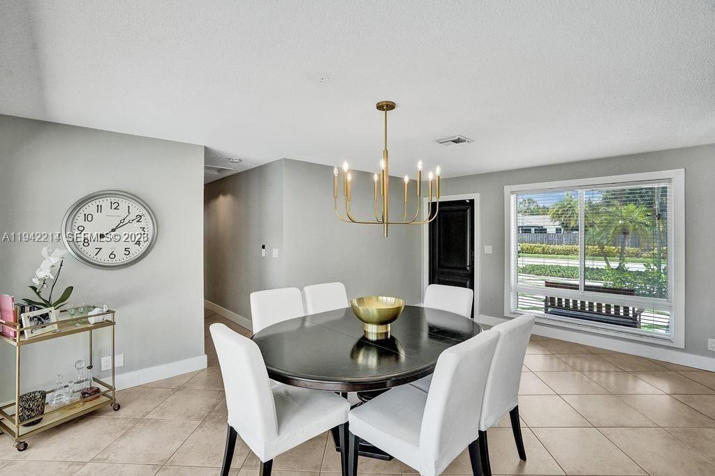 2080 Northeast 65th Street Fort Lauderdale, FL 33308 - Photo 23 of 38