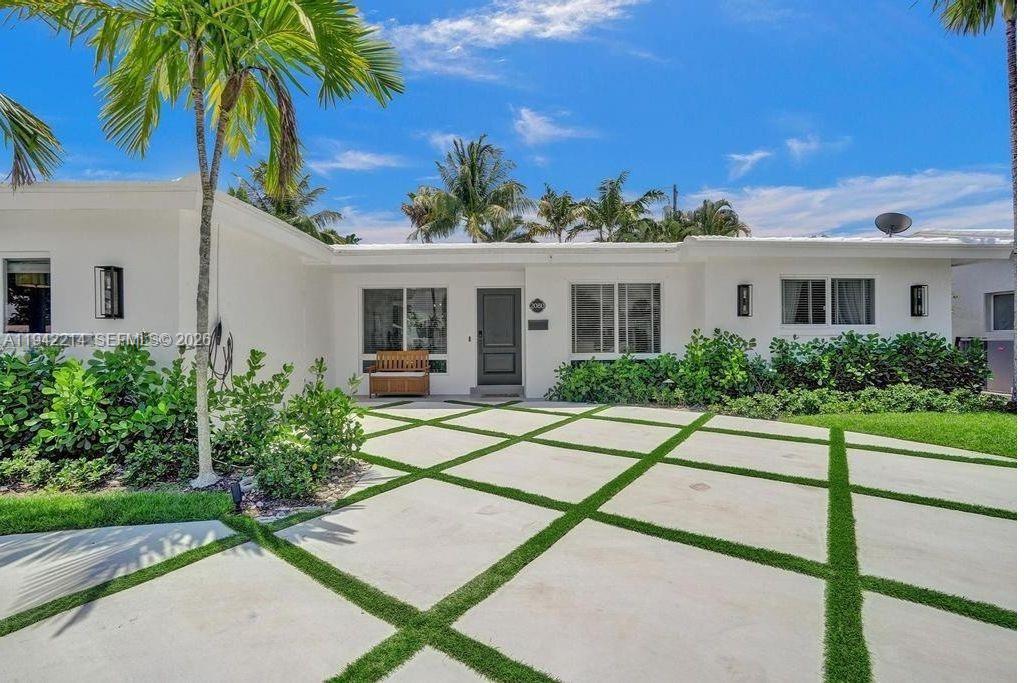 2080 Northeast 65th Street Fort Lauderdale, FL 33308 - Photo 37 of 38