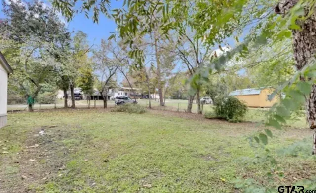 $157,000 | 5029 Woodcastle Drive, Chandler, TX 75758