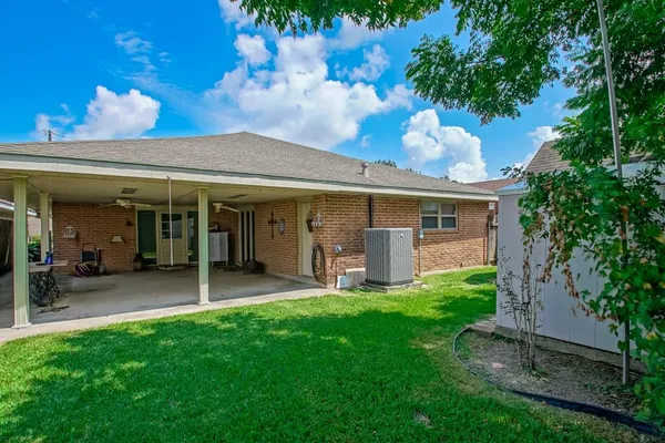 $249,900 | 105 New Orleans Street, Belle Chasse, LA 70037