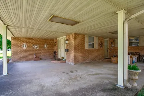 $275,000 | 105 New Orleans Street, Belle Chasse, LA 70037