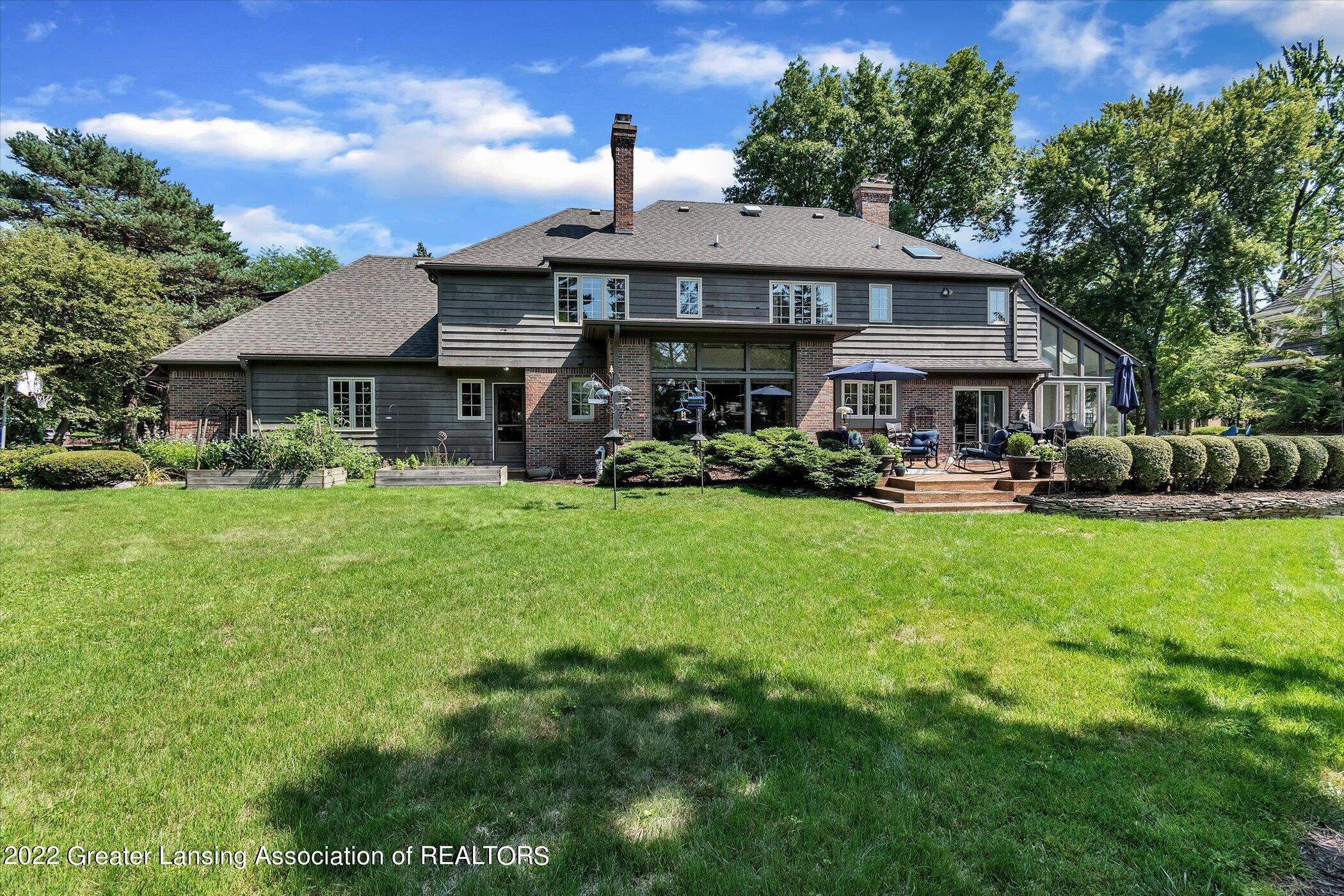 1433 Dennison Road East Lansing, MI 48823 - Photo 48 of 53 Back