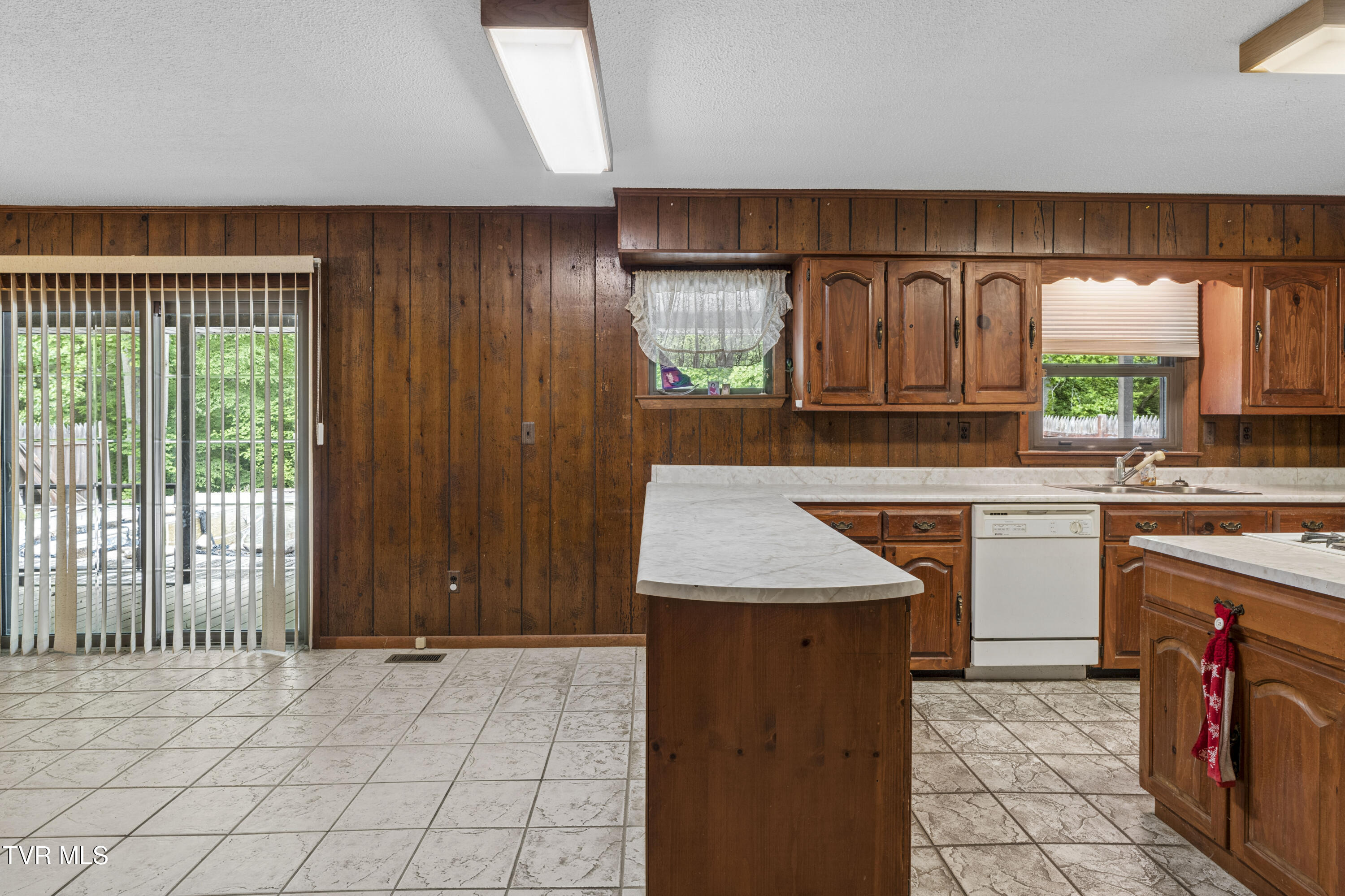 128 Lum McIntosh Road Erwin, TN 37650 - Photo 31 of 106 LumMc--10